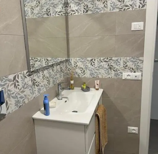 Mini Loft Rina - Stazione Migliarina La Spezia